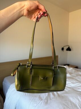 Vintage y2k style baguette purse dark green